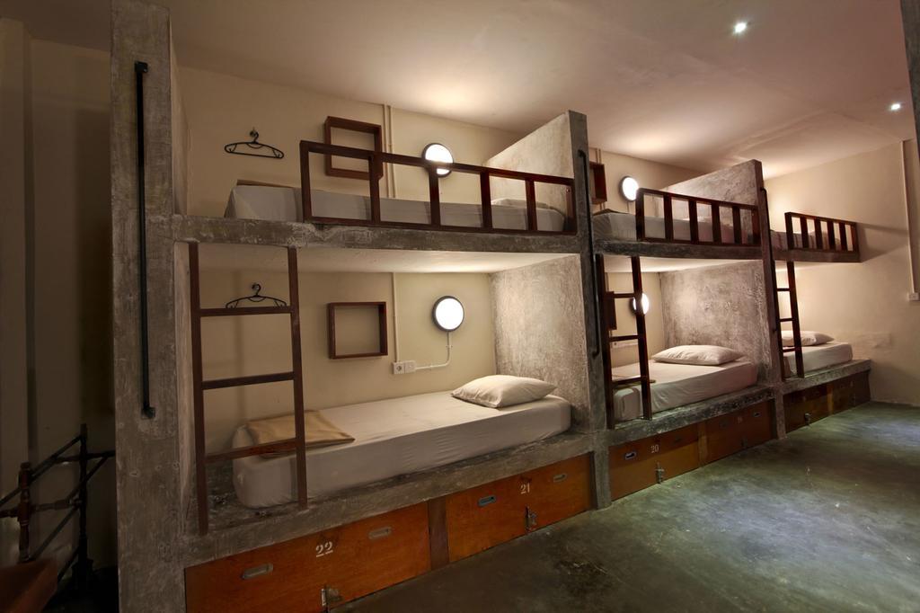 Kayun Hostel Легиан Номер фото