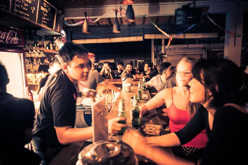 Kayun Hostel Легиан Номер фото