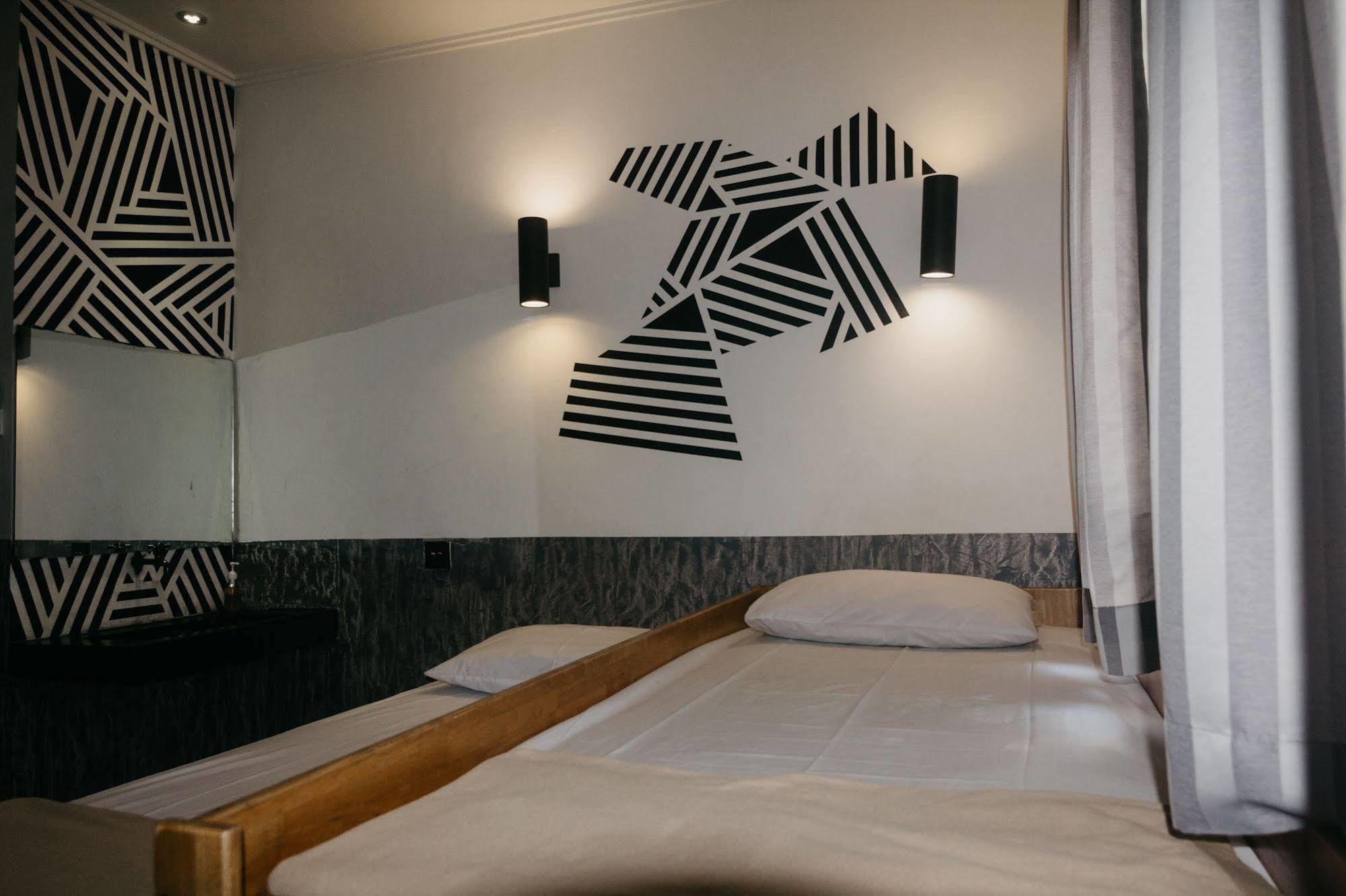Kayun Hostel Легиан Экстерьер фото